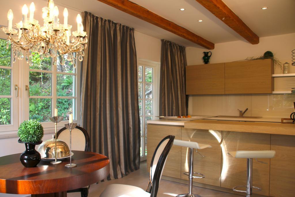 Villa Sonnenburg Gaestehaus ラートマンスドルフ エクステリア 写真